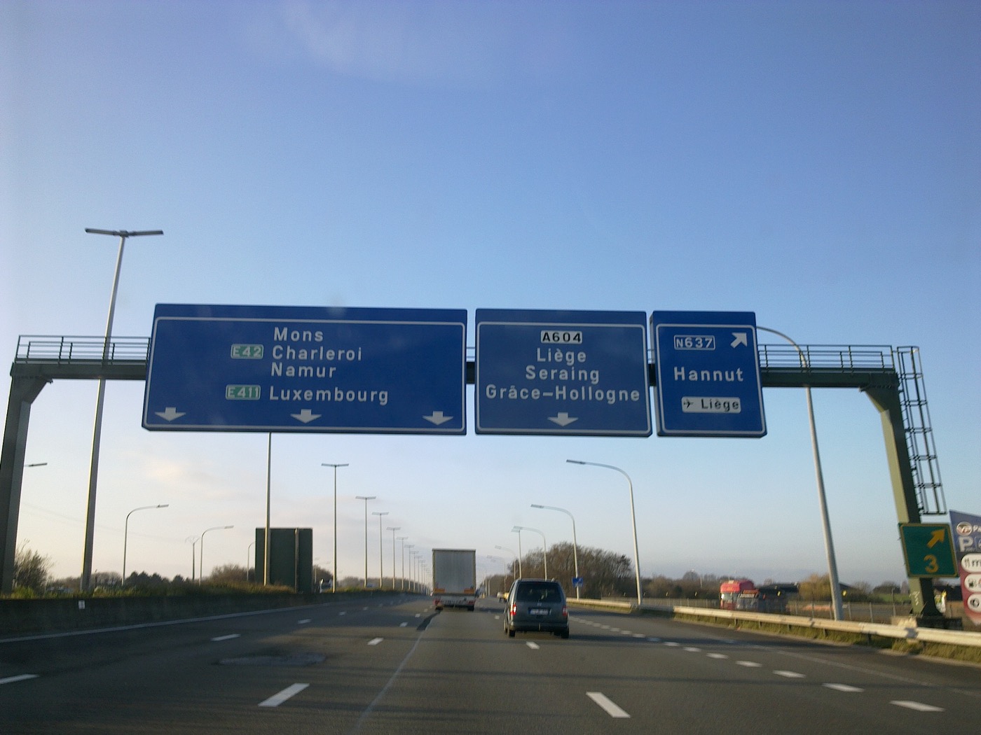 Transport express vers Bruxelles, Liège, Anvers et les destinations européennes